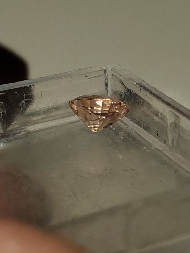 1CT. PEACH CHAMPAGNE SAPPHIRE!!!