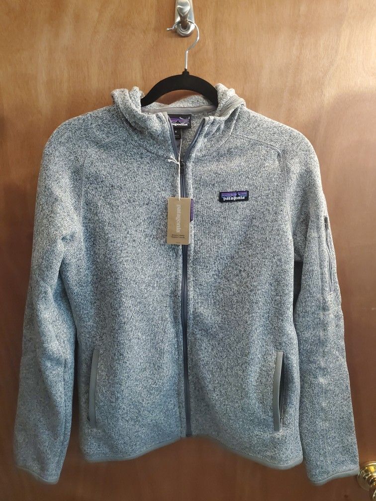 Brand New Patagonia Women's Better Sweater Hoody Size Medium