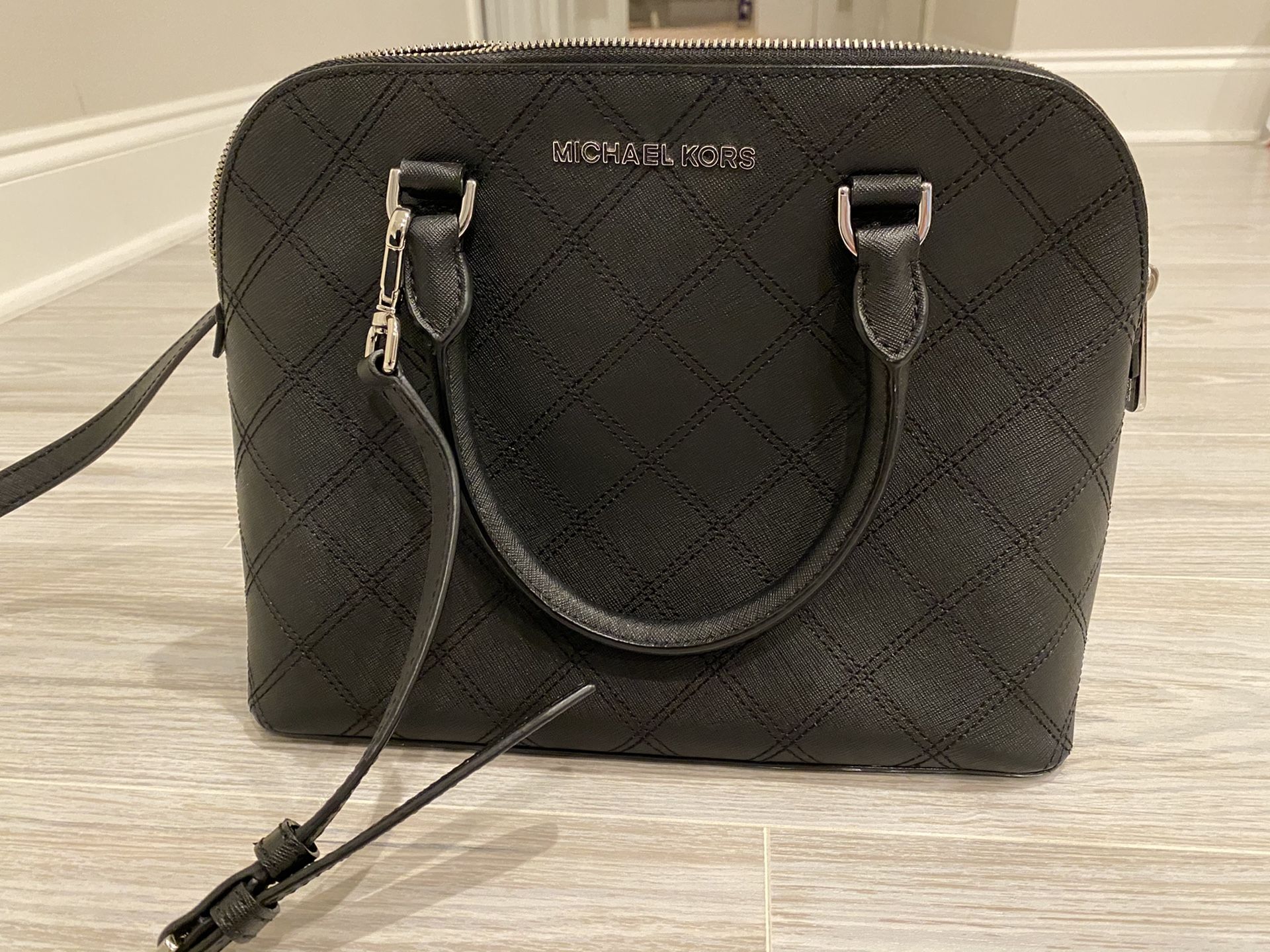 Michael Kors black shoulder handbag