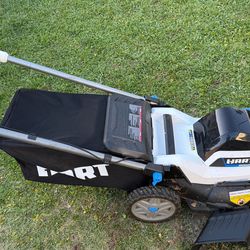 Hart 40 volt cordless 20in brushless self propelled mower with 6.0 Ah lithium Ion Battery
