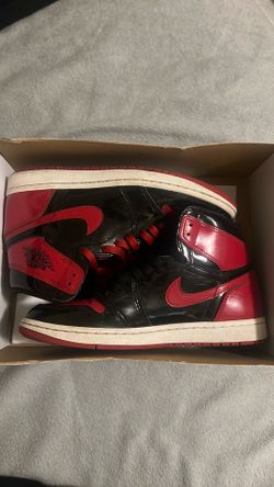 Air Jordan Retro High Patent Bred