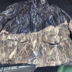 Cabelas Hunting Jacket