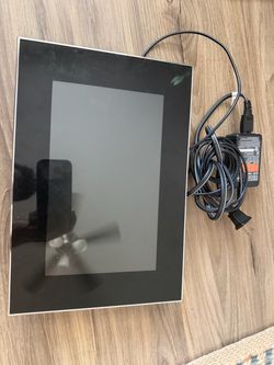 Digital Photo Frame with Power Adapter