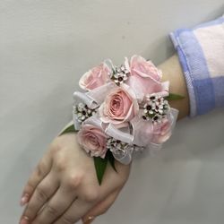 Flowers Corsage For Graduation 