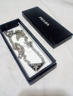 Special Neclace Unisex $300 Or Best Offer