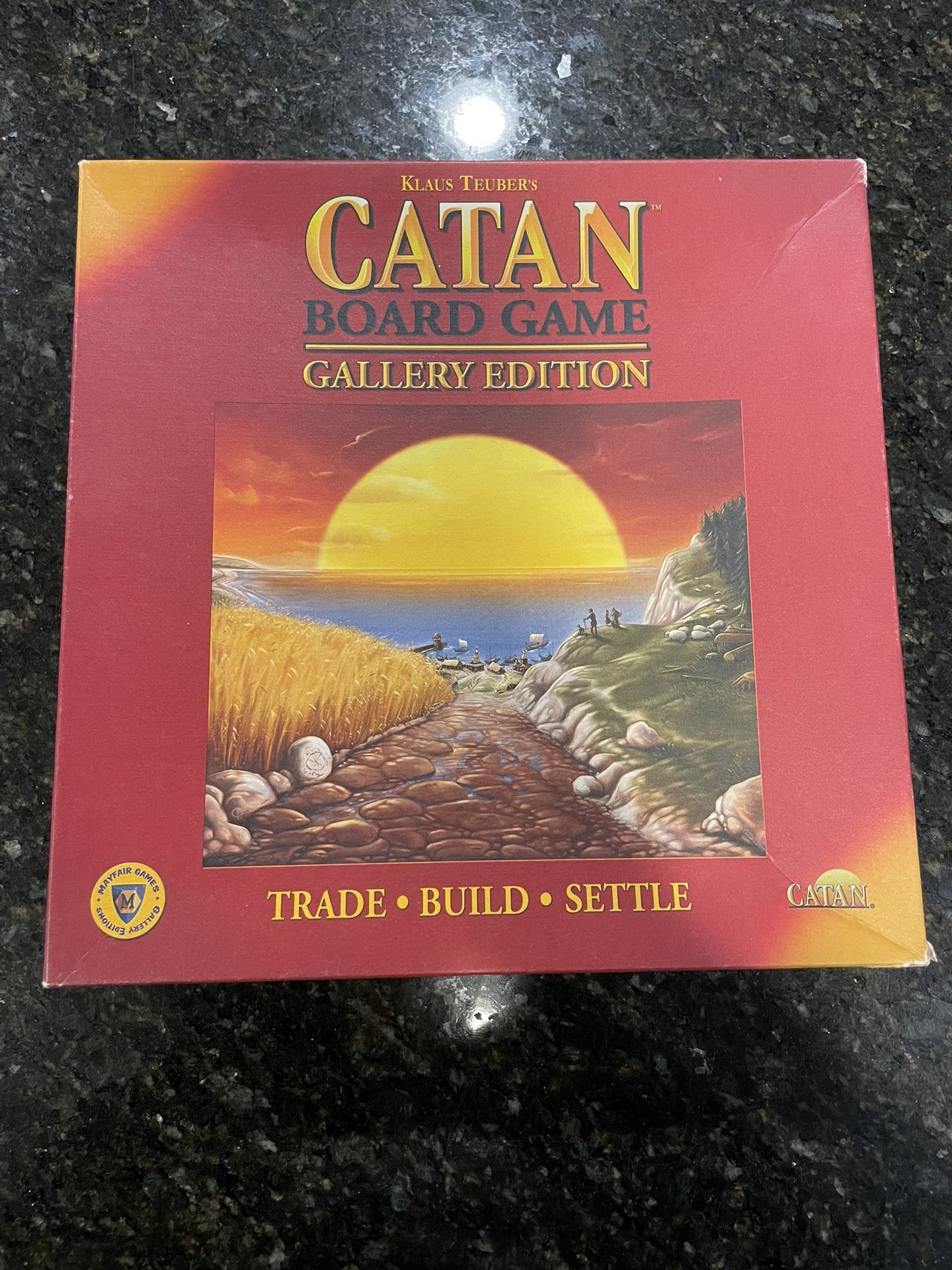 Mayfair Board Game Settlers of Catan Gallery Edition - Complete