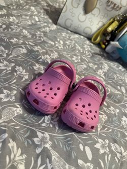baby crocs
