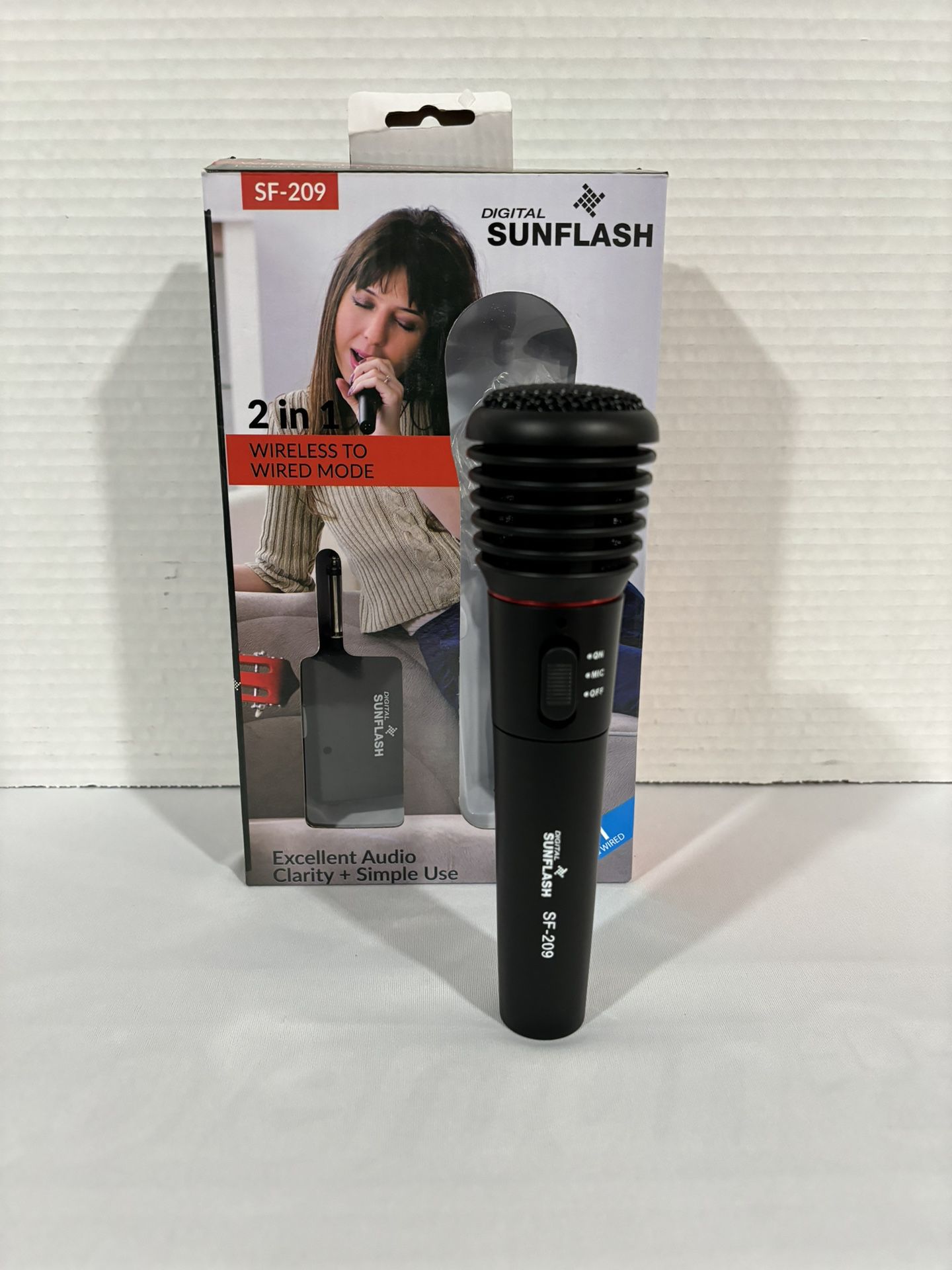 Microphone 🎤 $20.NEW