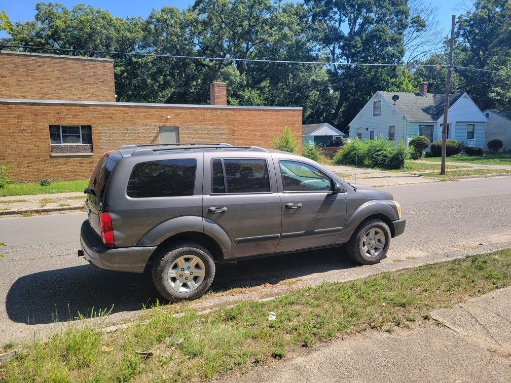 2004 Dodge Durango