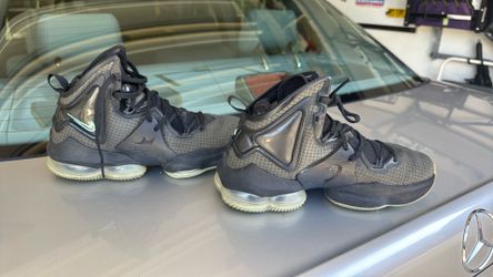LeBron 6.5 Basketball Shoes