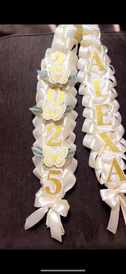 Graduation Lei