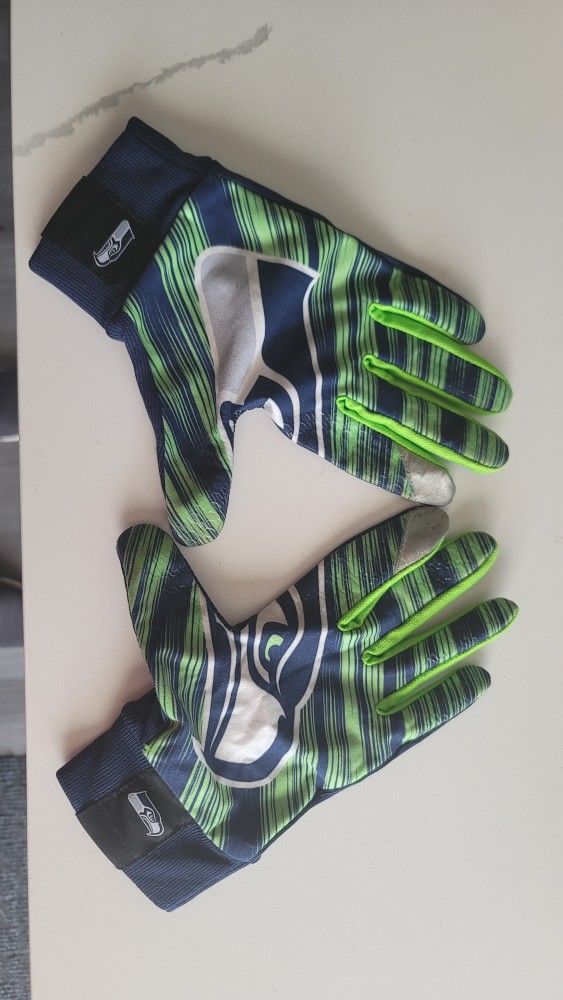 Nike Seahawks Touchscreen Gloves Large