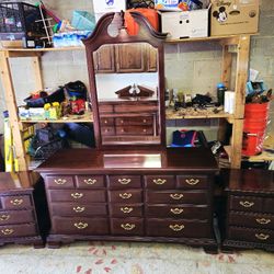 THOMASVILLE 4 PIECE BEDROOM SET