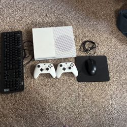 Xbox One S 