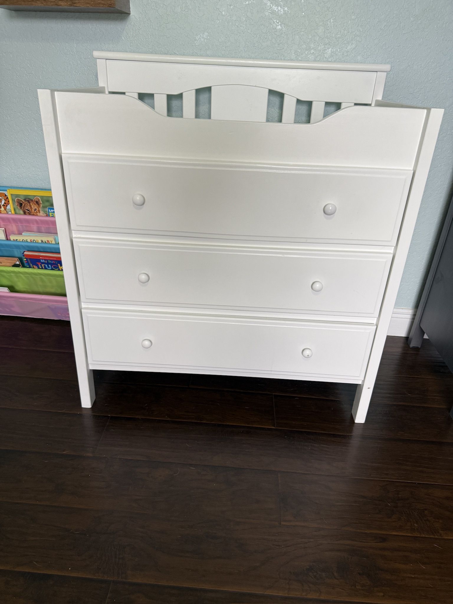 Davinci Jayden 3-Drawer Changing Table & Dresser