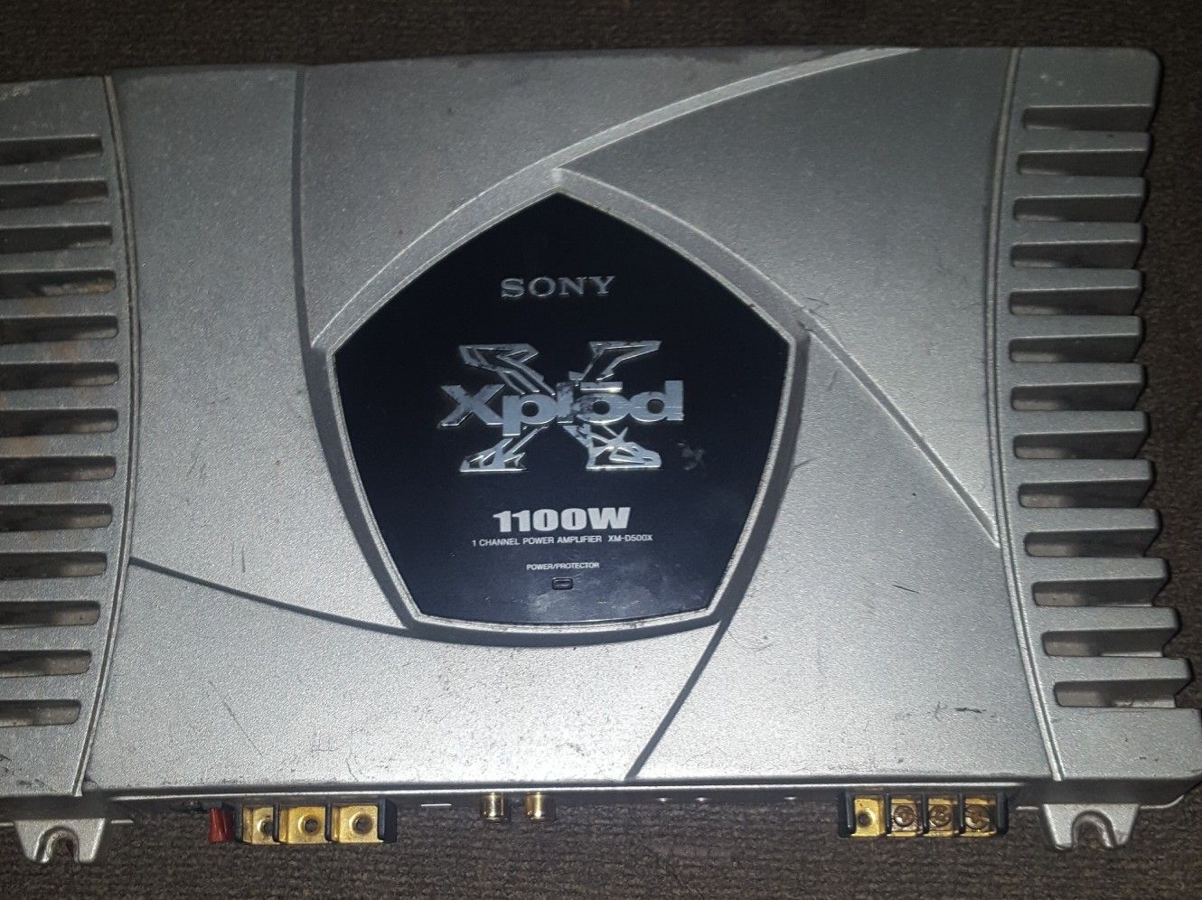 SONY XPLOD 1100 WATT AMP