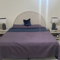 Bed And Night Stands 