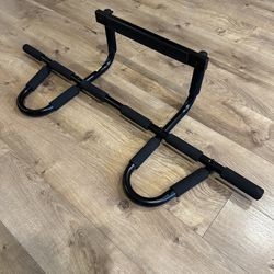 Pull Up Bar