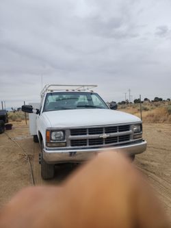 Chevrolet 3500