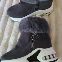 Fur Zip Up Sneakers