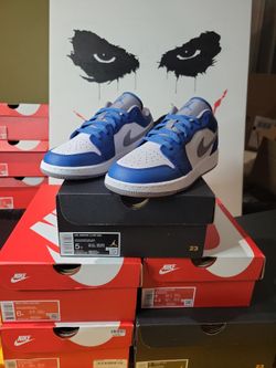 Jordan 1 Low GS Size 5y / 6.5 Women "True Blue"