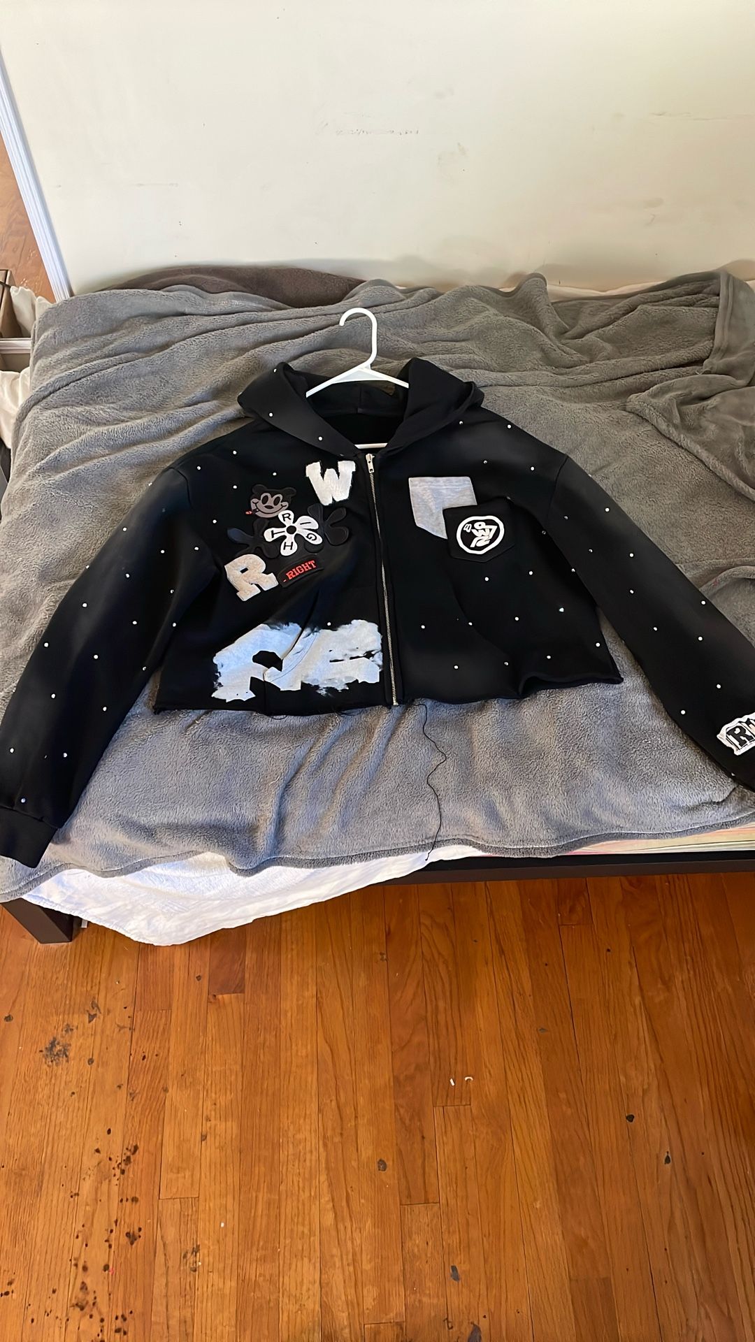 cropped hoodie