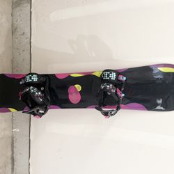 Snowboard w/Bindings- 54 in