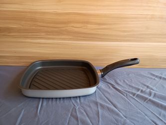 Nordic Ware Searing Grill Pan