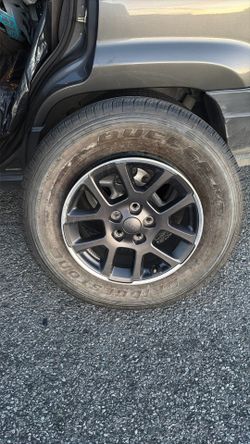 255 70 18 Rims And Tires