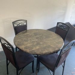 Dining Table Set