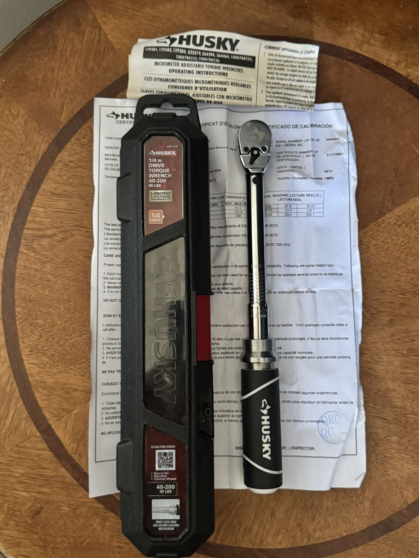 HUSKY 1/4 in. Drive Torque Wrench. 40-200 in. lbs.