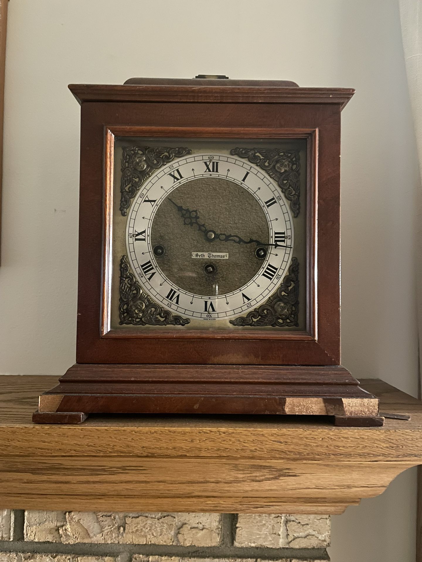 Seth Thomas Antique Mantel Clock 