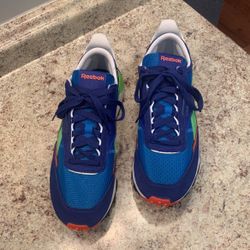 Reebok Exclusive! Worn Once!! 