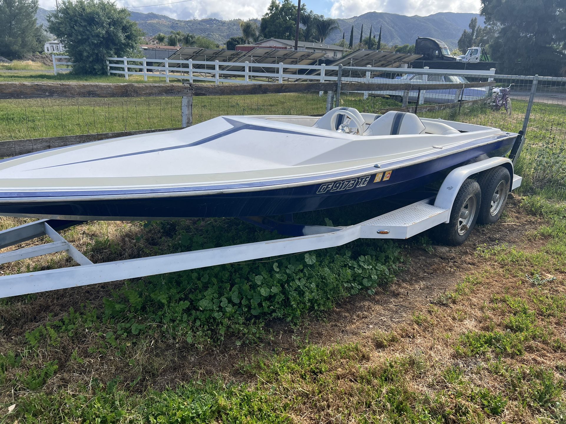 19’ Tahiti Jet Boat