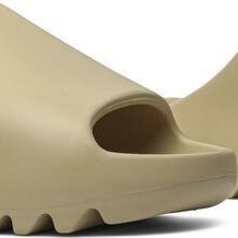 Adidas Yeezy Slides Desert Sand FW6344