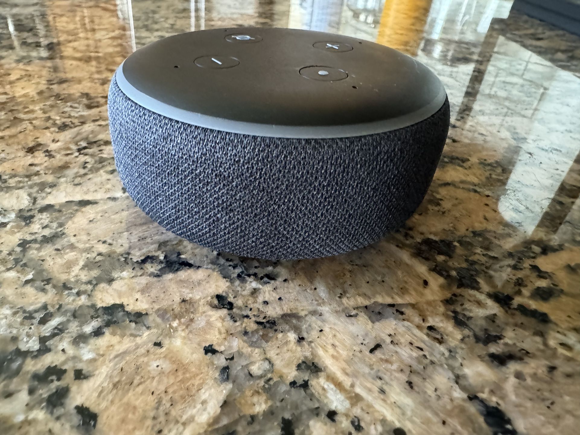 Amazon Alexa Echo Dot - 3rd generation