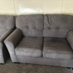 2 Piece Couch Set