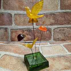 Vintage Birds Sculpture Made By New Designs Inc