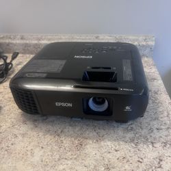 Epson Projector 