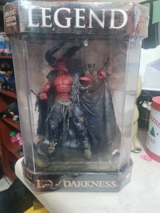Lord of Darkness Figure