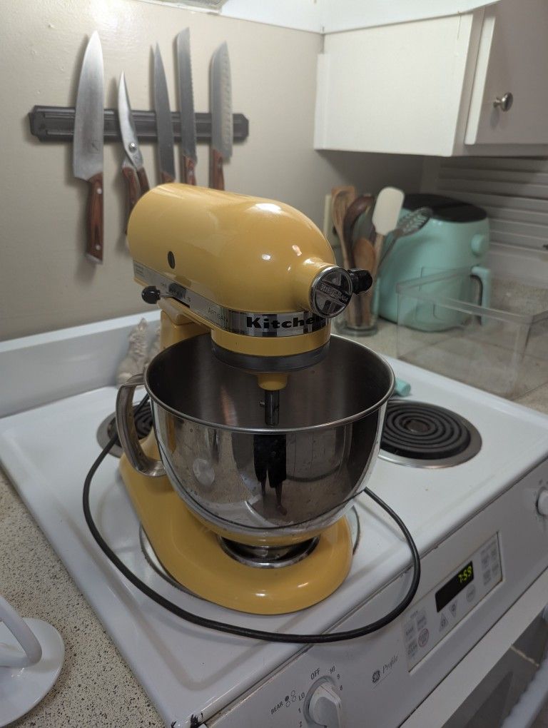 Kitchenaid Mixer Yellow 5qt
