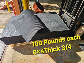 🛑 Heavy Duty Rubber Stall Mats 4x6 (3/4" Thick) - Miami / Delivery fee 
🛑Perfect for home or commercial gyms, horse stalls, garage, foot traffic
🛑