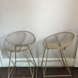 Gold barstools Metal 17.5 W x 19 D x 33 3/4 H  Seat @ 24.5” Counter height bar stools 