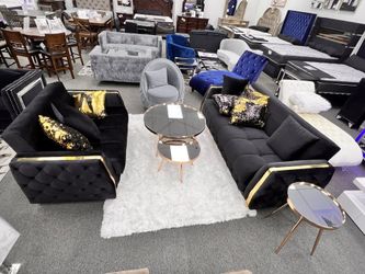 Floor model clearance! Beautiful black/gold 2 pc tufted sofa set