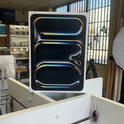 11”iPad Pro M4 With 256GB 