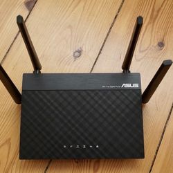 ASUS AC1300 WiFi Router (RT-ARCH13)