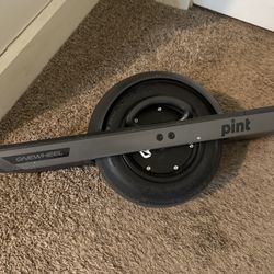 Onewheel Pint - Basically New