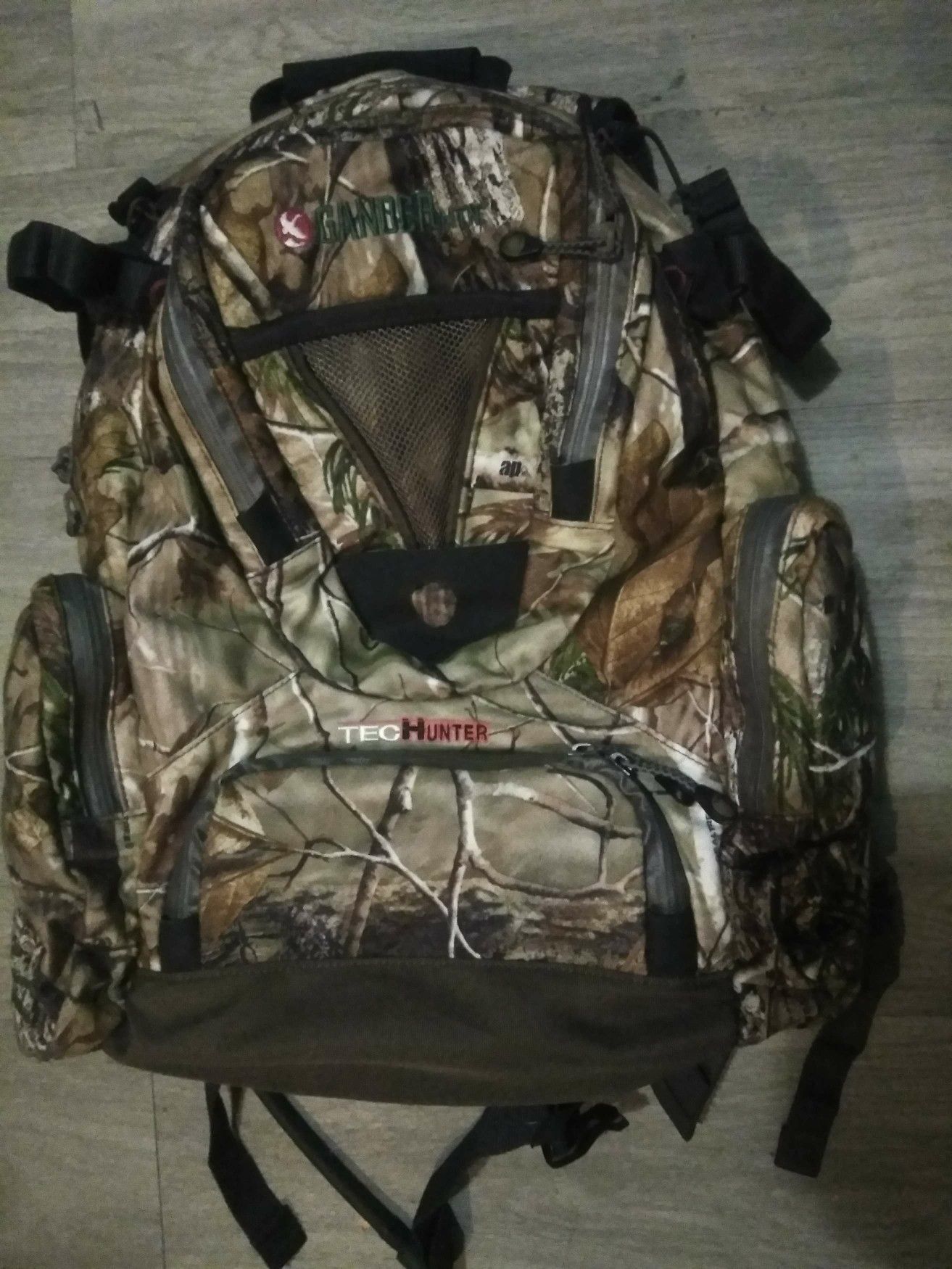 Back pack with hydration