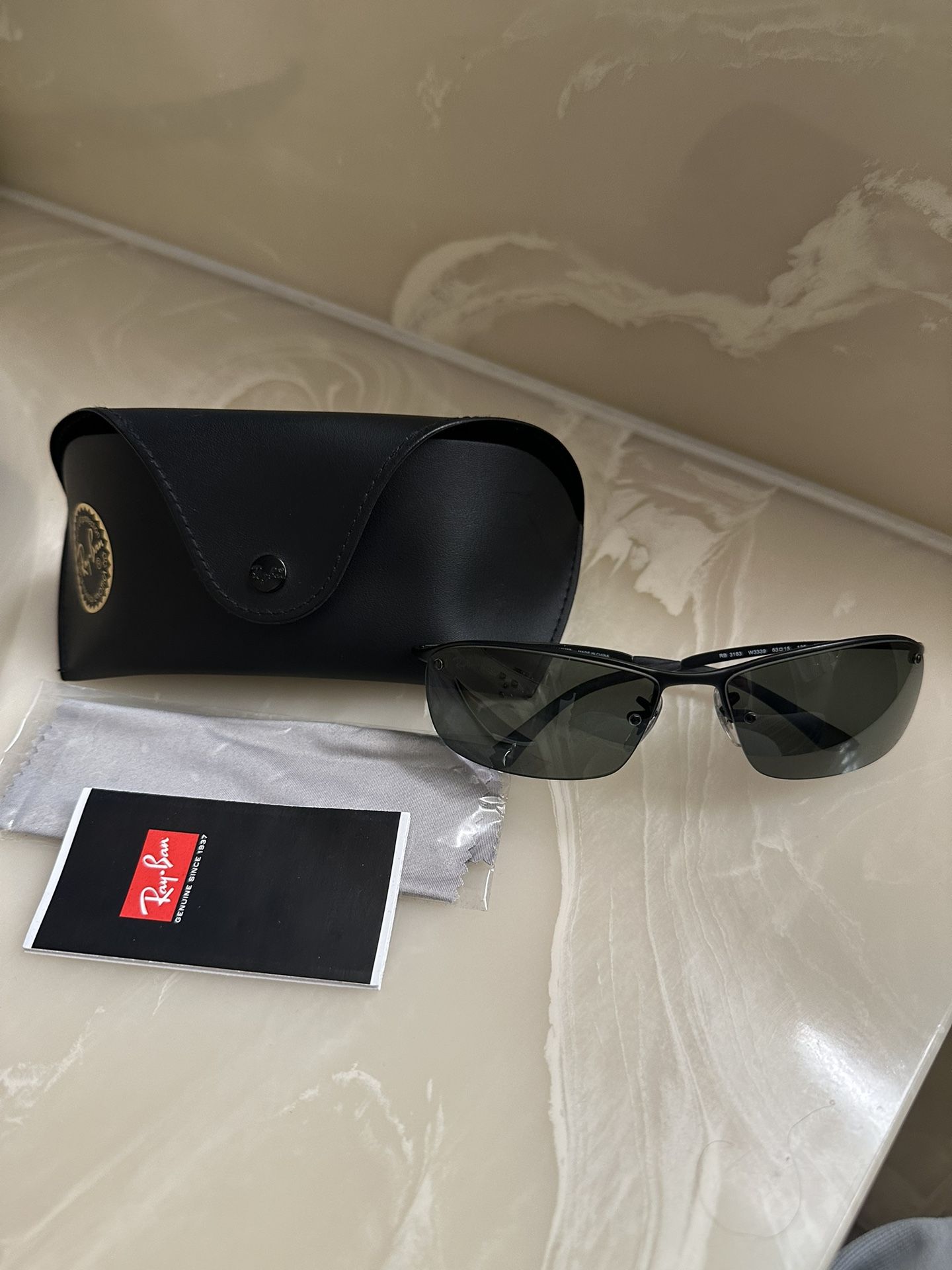 Ray-Ban LUXOTTICA Sunglasses