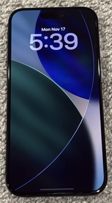 Excellent condition unlocked iPhone 15 Pro 128 GB with Case